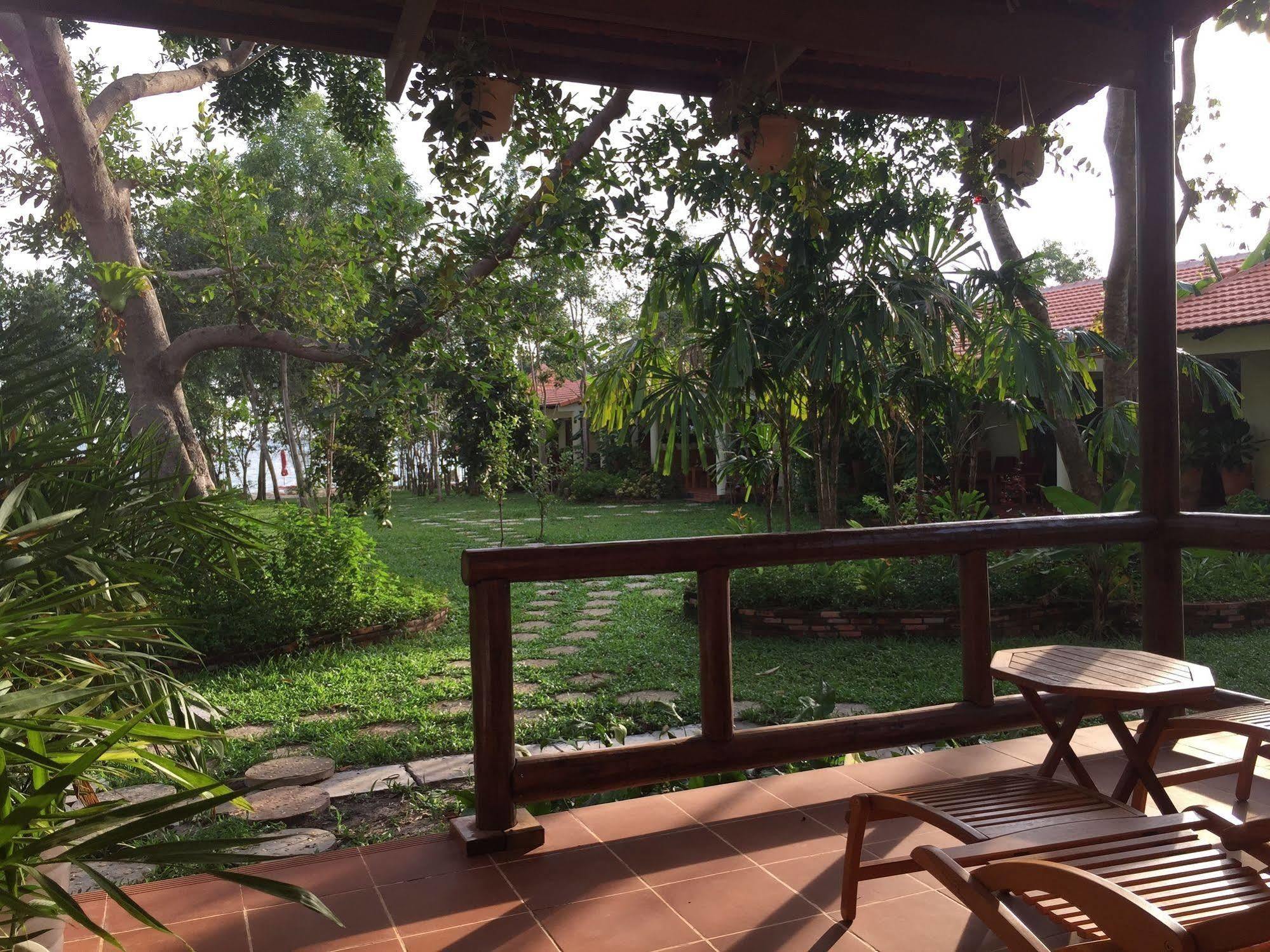 Wild Beach Phu Quoc Resort Esterno foto
