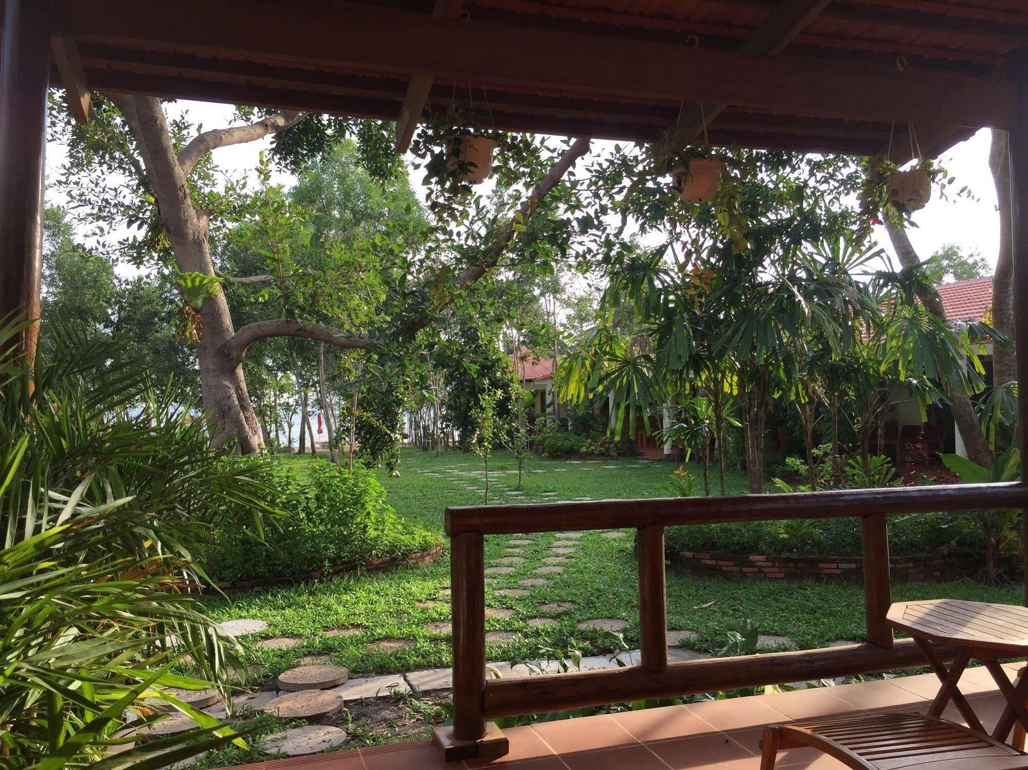 Wild Beach Phu Quoc Resort Esterno foto