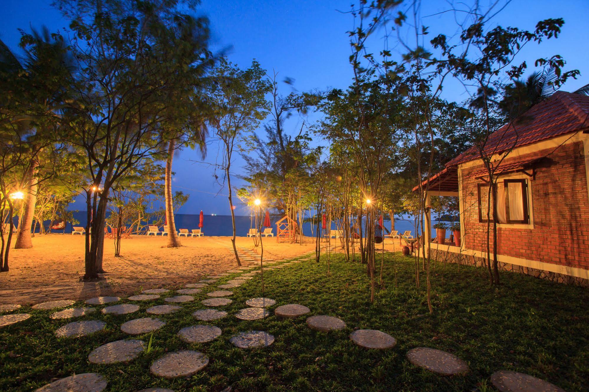 Wild Beach Phu Quoc Resort Esterno foto